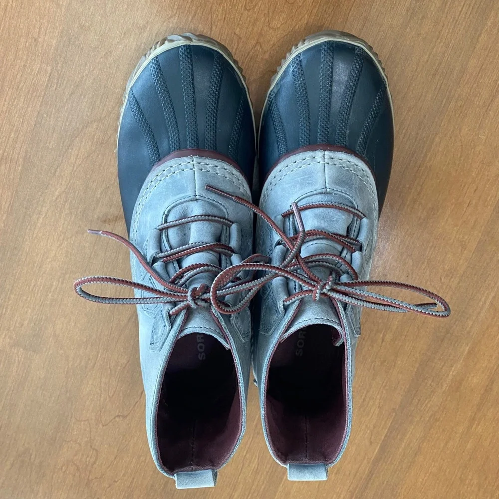 Sorel Out N About Leather Duck Boots Quarry Grey Black Waterproof NL2133-052 8.5